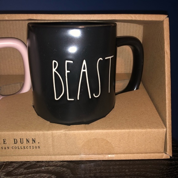 NWT Rae Dunn “Beauty & “Beast” mug gift set - Picture 3 of 4